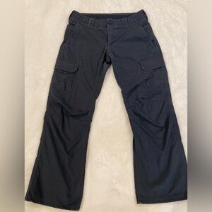 Under Armour Cargo Pants, Women’s 6